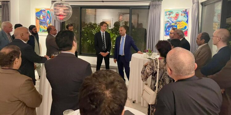 Pakistan and Denmark Eye Stronger Collaboration in Energy and Climate Sectors