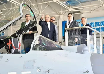 Historic Visit: Zardari Becomes First Foreign Head of State to Tour AVIC Complex