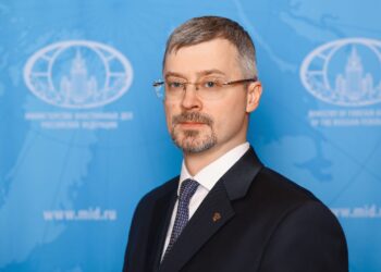 Russia Blames Kiev, Western Allies for Blocking Peace Efforts in Ukraine: Ambassador Khorev