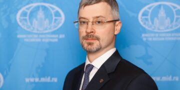 Russia Blames Kiev, Western Allies for Blocking Peace Efforts in Ukraine: Ambassador Khorev