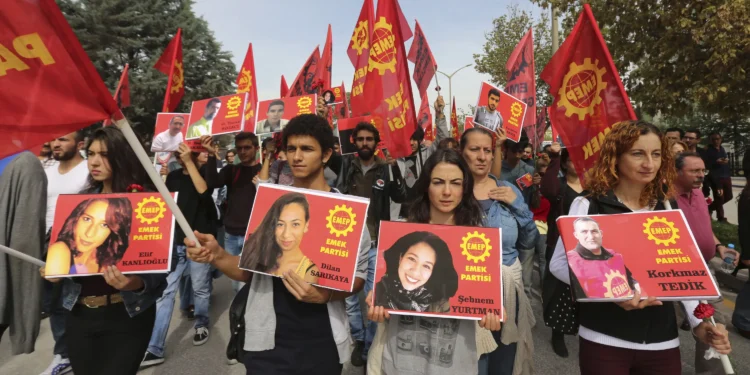 Mass Protests in Ankara Ahead of Court Ruling That Could Unseat Opposition Leader