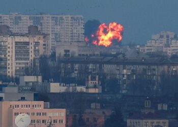 Russia Unleashes Record Air Assault on Ukraine, Killing 31 and Wounding Over 160