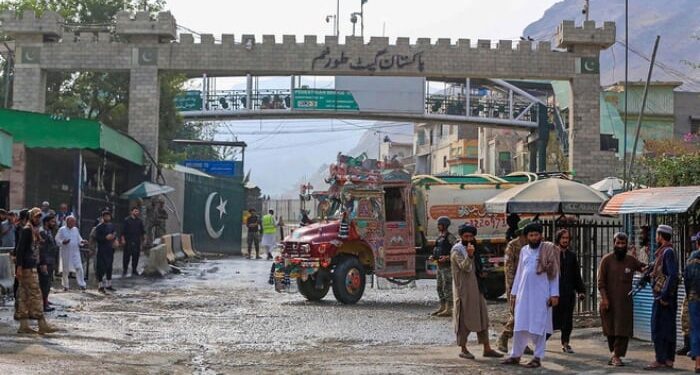 Pakistan-Afghanistan border expected to reopen within 48 hours after ceasefire agreement