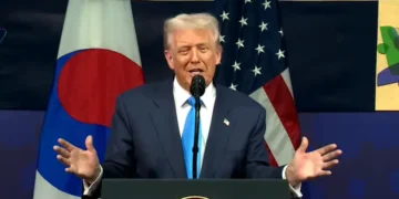 Trump Credits Shehbaz Sharif and Field Marshal Asim Munir for Helping End India-Pakistan Conflict