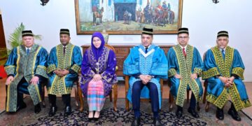 PM Shehbaz Receives Honorary PhD in Malaysia, Signs Key Trade and Cooperation Accords