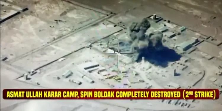 23 Pakistani soldiers martyred, over 200 Taliban fighters killed in fierce border clashes