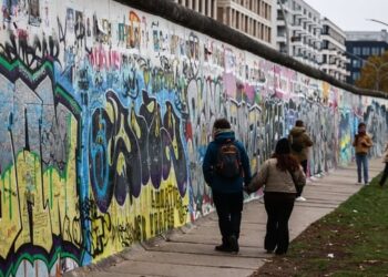Pakistan Congratulates Germany on 35 Years Since Berlin Wall Fall
