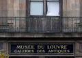 Louvre Museum Robbed in 4-Minute Operation; Historic French Crown Jewels Stolen