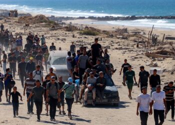 Hamas Rejects Foreign Control Over Gaza, Calls Governance ‘Internal Palestinian Matter’ as Ceasefire Begins