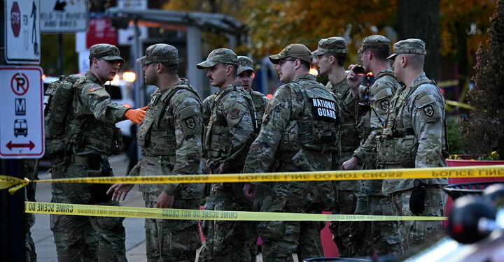 Trump suspends Afghan immigration after DC Guard shooting