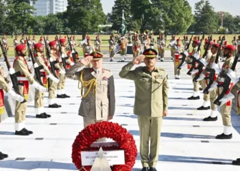 British Army Chief, COAS Asim Munir Discuss Defence Cooperation at GHQ