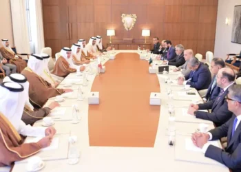 PM Shehbaz Sharif Holds Delegation-Level Talks with Bahrain Leadership in Manama