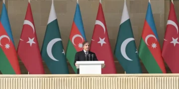 PM Shehbaz Praises President Trump’s “Bold Leadership”, Reaffirms Commitment to Regional Peace at Baku Victory Parade