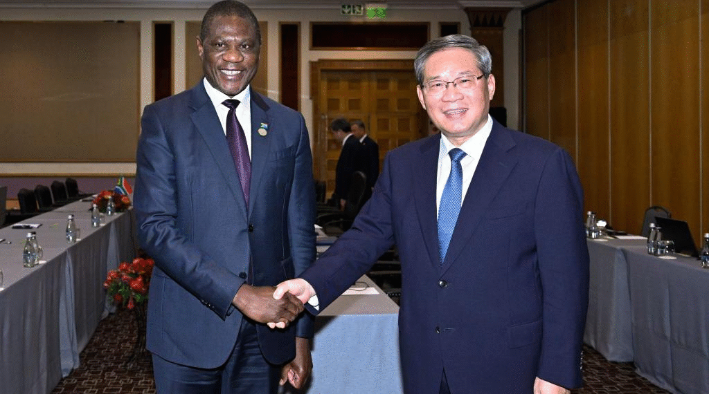 Chinese Premier Li Qiang meets with South African Deputy President Paul Mashatile in Johannesburg, South Africa, Nov. 23, 2025. (Xinhua/Shen Hong)
