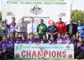 Australian high commission empowers girls through cricket