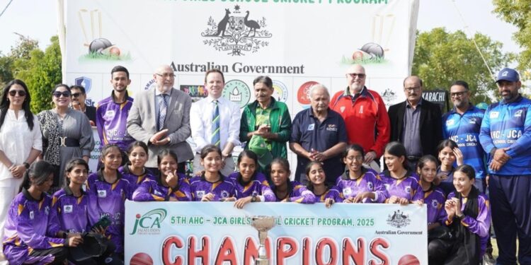 Australian high commission empowers girls through cricket