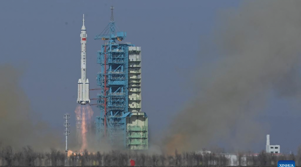 China successfully launches Shenzhou-22 spacecraft