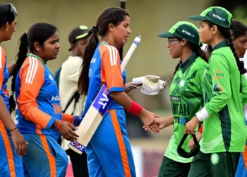 At the "world's first blind women's T20 tournament", players from the two neighbours showed they had sporting vision even if they lacked sight.