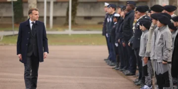 France unveils new 10-Month volunteer military service for youth
