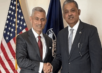 US Assistant Secretary of State for South and Central Asian Affairs S. Paul Kapur (L) meets Pakistan’s Ambassador to the US Rizwan Saeed Sheikh (R) in Washington on Nov 8, 2025