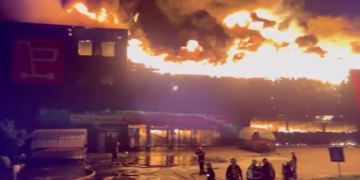 Russia Aims to Cut Ukraine Off from Black Sea, Zelensky Warns as Odesa Attacks Intensify