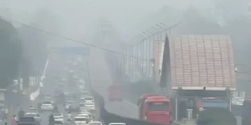 Health Ministry warns of rising air pollution in Islamabad, urges precautions