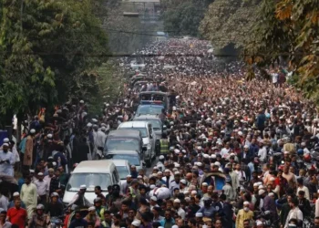 Tens of Thousands Mourn Slain Bangladeshi Youth Leader Sharif Osman Hadi Amid Tight Security
