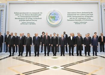 PM Shehbaz urges world to press Kabul on curbing Afghanistan-based terrorists