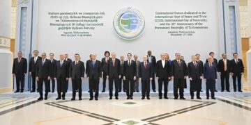 PM Shehbaz urges world to press Kabul on curbing Afghanistan-based terrorists