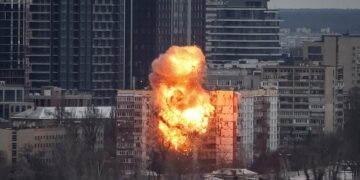 Russian drones, missiles pound Ukraine ahead of Zelenskyy-Trump meeting