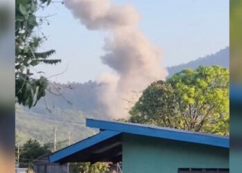 Renewed clashes erupt between Thailand and Cambodia