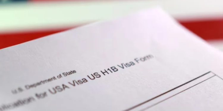Trump orders tougher checks for H-1B visa applicants