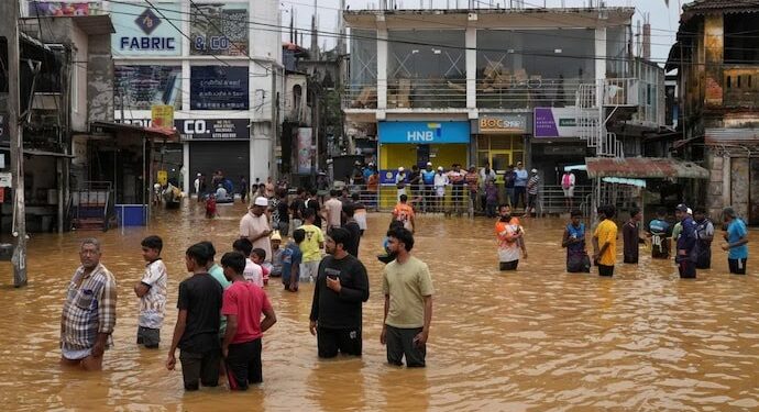 Pakistan says India blocking its aid to cyclone-hit Sri Lanka