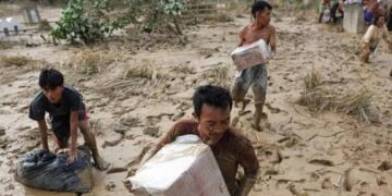 Indonesia grapples with floods and mounting hunger