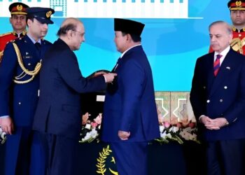 President Zardari confers Nishan-e-Pakistan upon Indonesian President