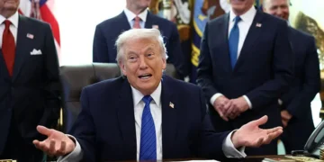 Trump Says Iran Appears Willing to Negotiate as U.S. Military Fleet Nears Region