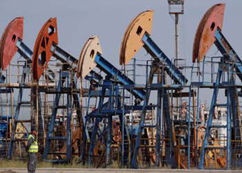 Oil edges up after Trump backs off tariff threat on Greenland