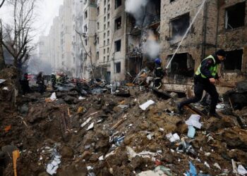 Russia hits Kyiv with drones and missiles, cutting power, water supplies