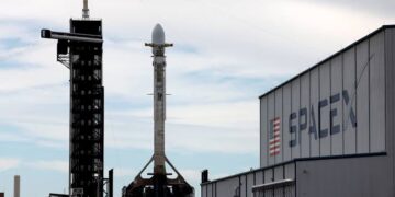 SpaceX generated about $8 billion in profit last year ahead of IPO, sources