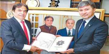High-Level Meeting held Between Minister of Railways and Kazakhstan Ambassador; Detailed Discussion on PakistanâKazakhstan Rail Connectivity