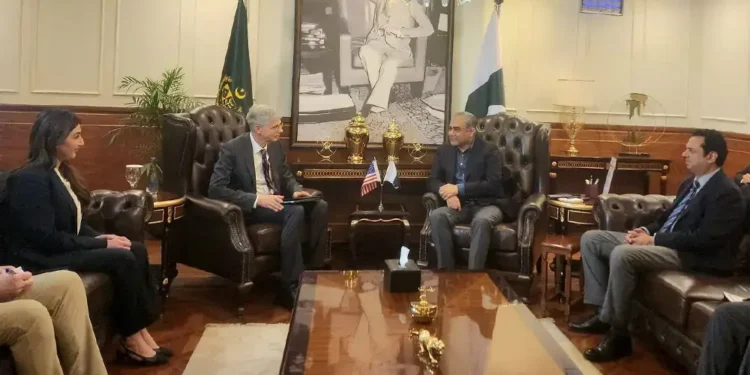 Pakistan, US Agree to Strengthen Counterterrorism Ties and Expand Investment in Mining, Energy