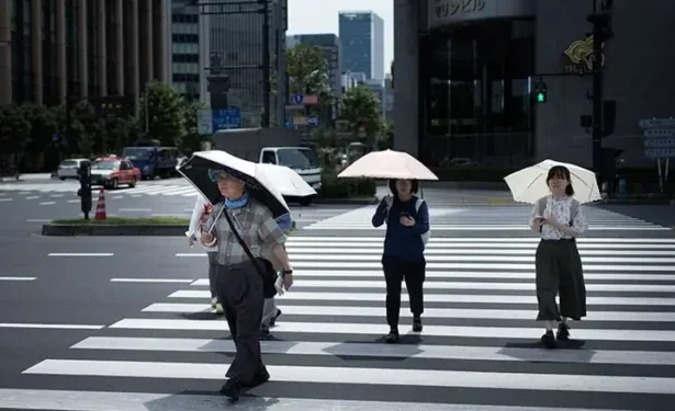 Japan births fall for 10th straight year