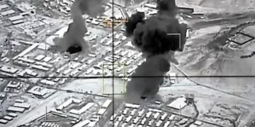 World urges restraint as Pakistan-Afghanistan border tensions spike