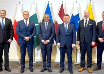 Six-nation conference in Warsaw applauds Pakistan’s crackdown on illegal migration