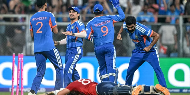 India Beat England by Seven Runs to Reach T20 World Cup Final