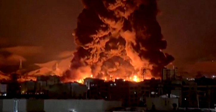 Apocalyptic ‘Oil Rain’ Falls Over Tehran After Strikes on Refineries