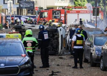 Iran sends waves of missiles into Israel after dismissing Trump’s talk of negotiations