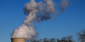 Iran war an ‘abject lesson’ on fossil fuel dependence, UN climate chief says