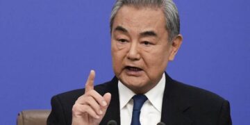 China says ‘glimmer of hope’ on Iran war talks