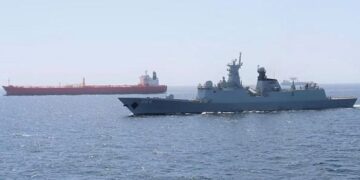 PNSC vessels carrying oil reach Karachi under Pakistan Navy’s escort